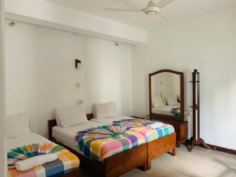 Triple Room | Free WiFi, bed sheets