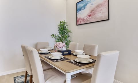 Apartment | In-room dining