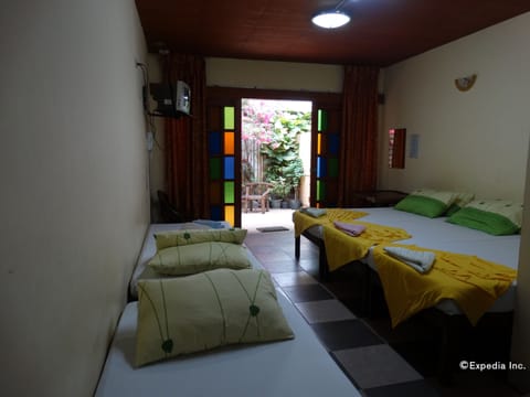 Family Quadruple Room | Free WiFi