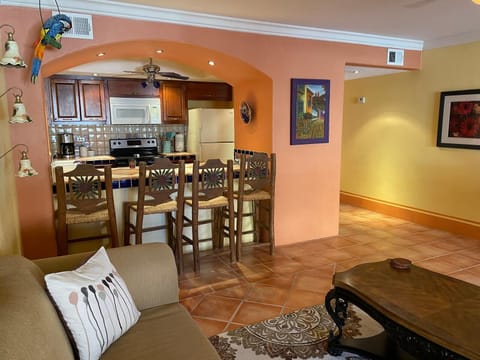 Traditional Condo | Private kitchen | Full-size fridge, microwave, oven, stovetop