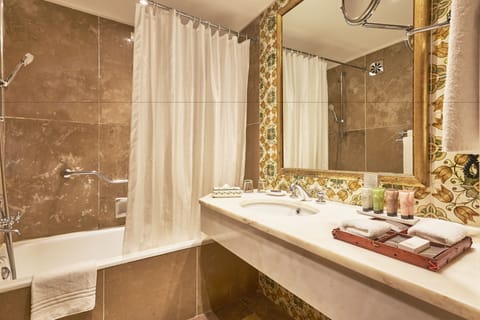 Classic Family Room - Connecting Rooms | Bathroom amenities | Combined shower/tub, deep soaking tub, free toiletries, hair dryer