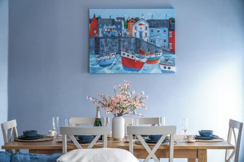 32-inch Smart TV with cable channels