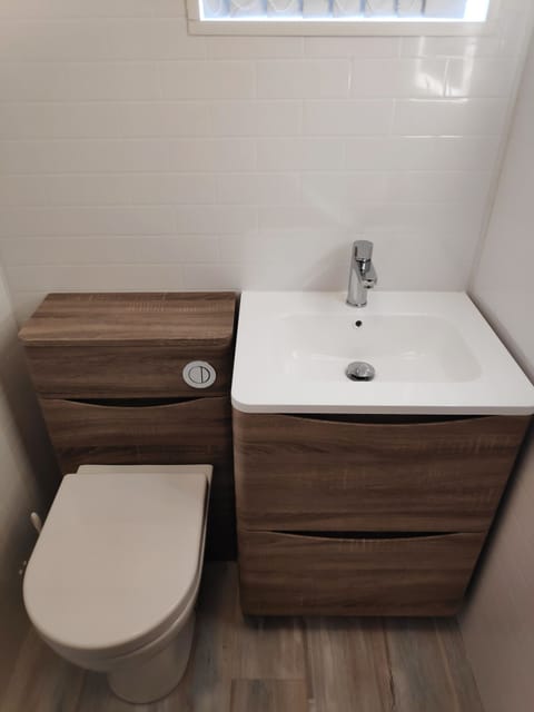 Double Room | Bathroom | Shower, hair dryer, towels, soap