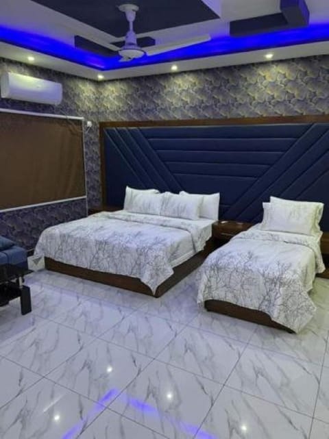 Deluxe Triple Room | Free WiFi