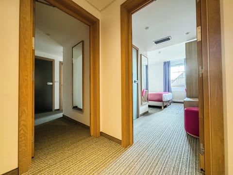 Family Suite | Minibar, in-room safe, desk, laptop workspace