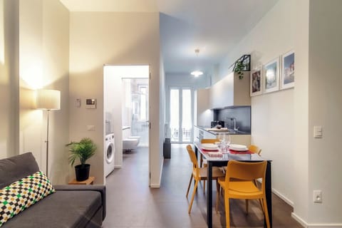 Apartment | 1 bedroom, premium bedding, down comforters, iron/ironing board