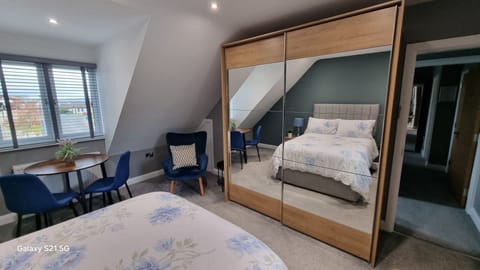 Superior Double Room, 1 Double Bed, Private Bathroom, Garden View | Premium bedding, individually decorated, individually furnished