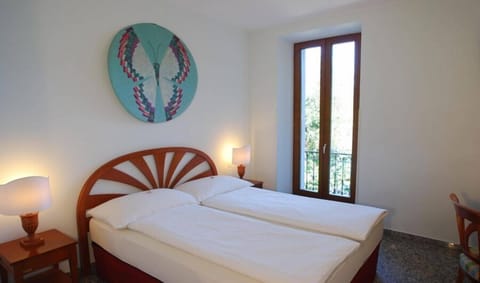 Comfort Double Room, Private Bathroom | Free WiFi, bed sheets