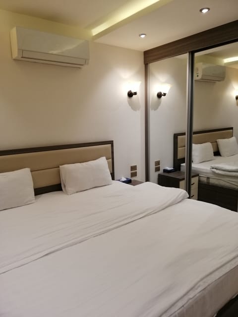 Standard Double or Twin Room | Premium bedding, pillowtop beds, minibar, in-room safe