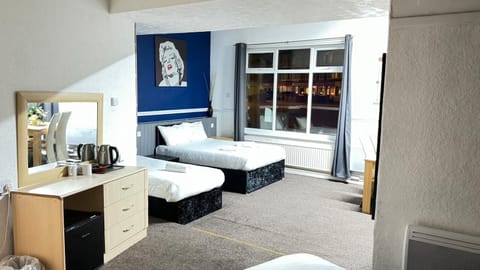 Family Room | Bed sheets