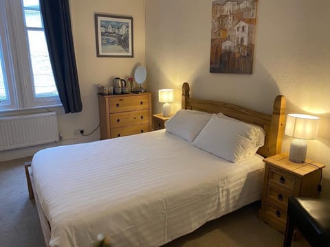 Double Room, Ensuite | WiFi