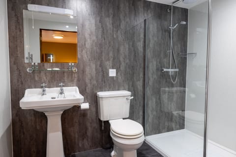 Luxury Double Room | Bathroom