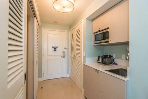 Luxury Condo | Private kitchen | Mini-fridge, microwave, coffee/tea maker, toaster