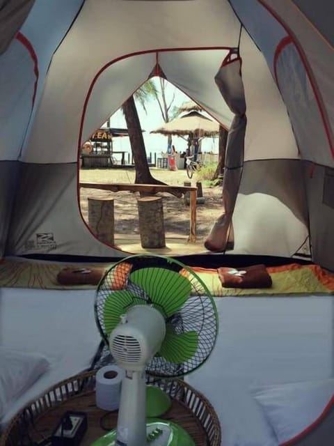 Standard Tent (Standard Fabric Room) | Rollaway beds