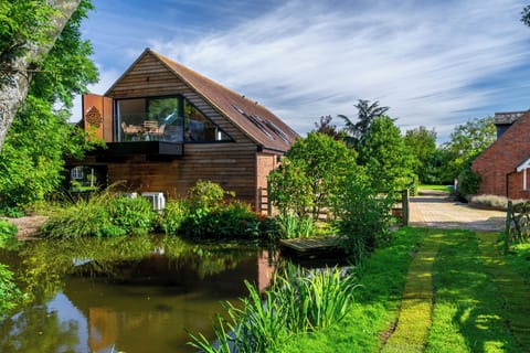 Luxury House, Garden View | View from room