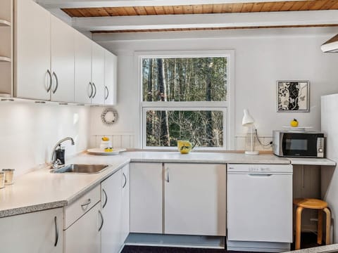 House | Private kitchen