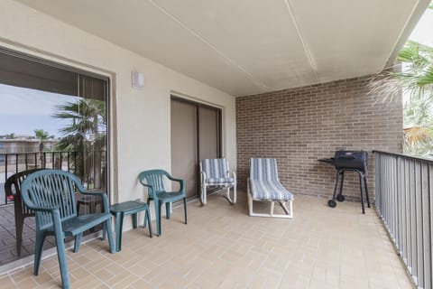 Condo, 2 Bedrooms | Terrace/patio