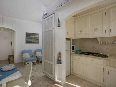 House | Private kitchen | Highchair