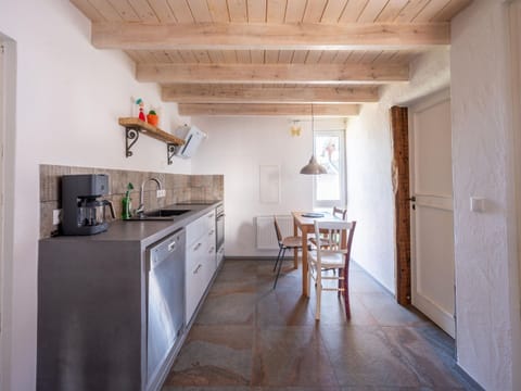 House | Private kitchen | Electric kettle, toaster