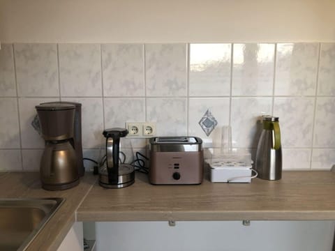 House | Private kitchen | Electric kettle, toaster