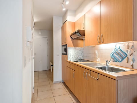 Apartment | Private kitchen | Electric kettle, toaster, highchair