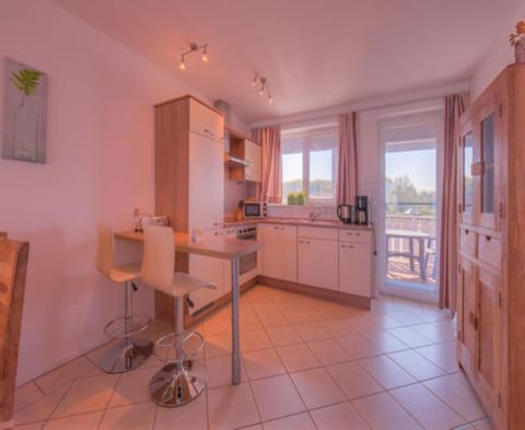 Apartment | Private kitchen | Electric kettle, toaster