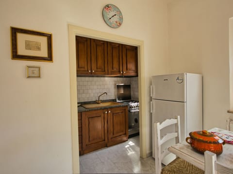 House | Private kitchen | Highchair