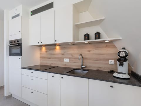 Apartment | Private kitchen | Electric kettle