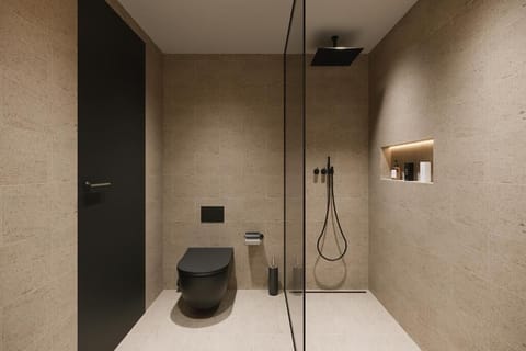 Hypo-allergenic bedding, soundproofing, iron/ironing board, free WiFi