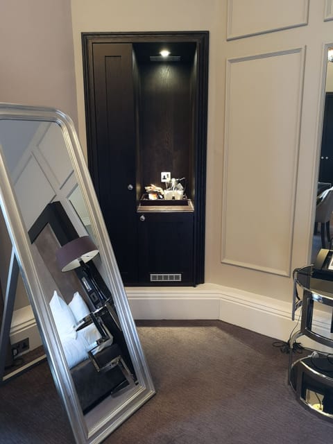 In-room safe, desk, laptop workspace, blackout drapes