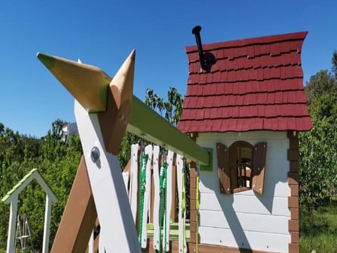 Children's play area - outdoor