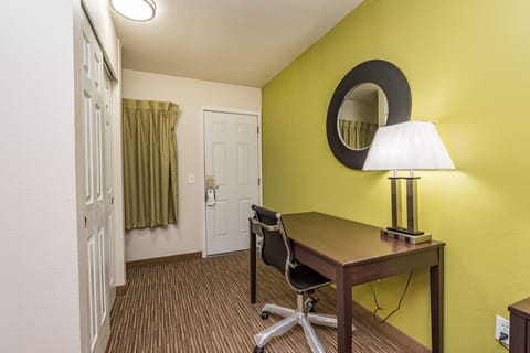 Deluxe Suite, 2 Queen Beds, Kitchen | Premium bedding, down comforters, Tempur-Pedic beds, desk