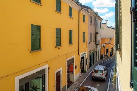 Apartment | 2 bedrooms, premium bedding, down comforters, iron/ironing board