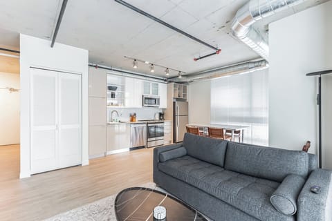 City Apartment, Multiple Beds, City View | Living area | 50-inch Smart TV with digital channels, Netflix, Hulu