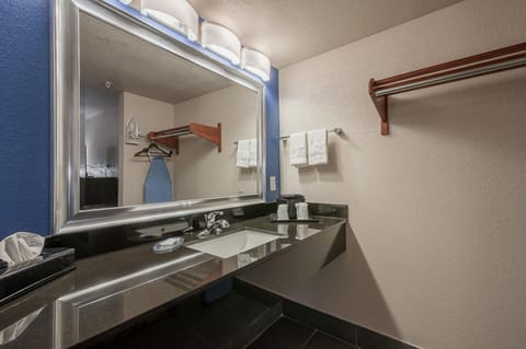 Standard Room, 2 Queen Beds | Bathroom | Combined shower/tub, free toiletries, hair dryer, towels