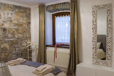 Basic Double Room | Free WiFi