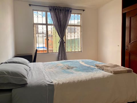 Economy Double Room | Desk, laptop workspace, free WiFi