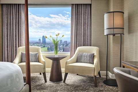 Presidential Suite, 1 Bedroom | Hypo-allergenic bedding, pillowtop beds, minibar, in-room safe