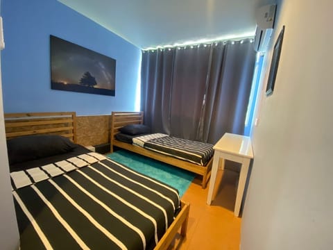 Standard Twin Room | Desk, free WiFi, bed sheets