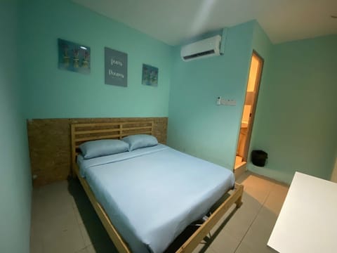 Standard Room, No Windows | Desk, free WiFi, bed sheets