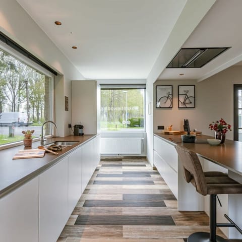 House | 3 bedrooms, Internet