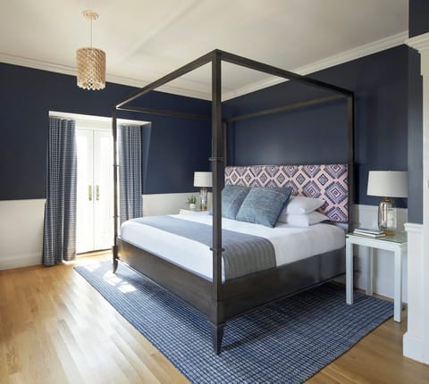 The Christopher Suite | Premium bedding, in-room safe, individually decorated