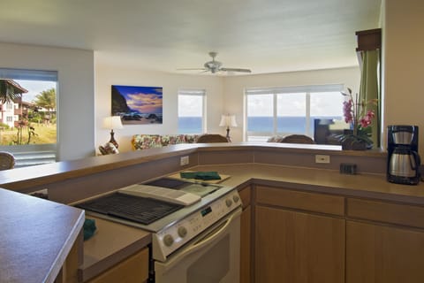 Suite, 2 Bedrooms | Private kitchen | Fridge, microwave, stovetop, coffee/tea maker