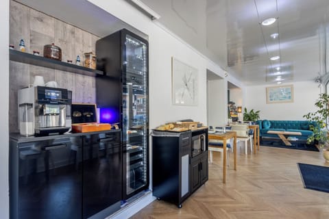 Daily buffet breakfast (EUR 15 per person)