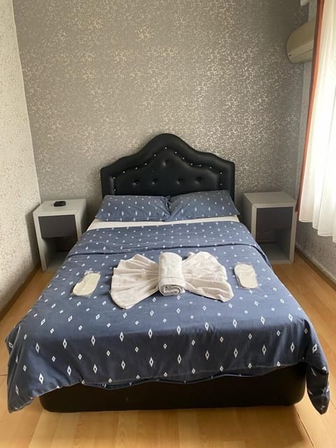 Standard Double Room Single Use, City View | Desk, laptop workspace, iron/ironing board, free WiFi