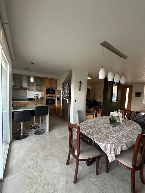 Family House, Balcony, Garden View | Private kitchen