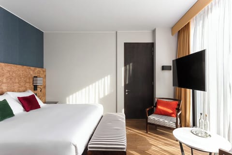 Superior Room | In-room safe, laptop workspace, blackout drapes, soundproofing