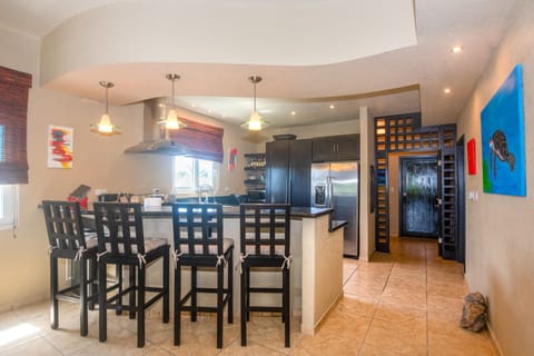 Condo, 3 Bedrooms | Private kitchen | Fridge, oven, coffee/tea maker