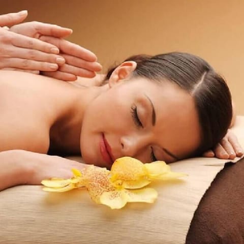 Body treatments, deep-tissue massages, Swedish massages, Thai massages