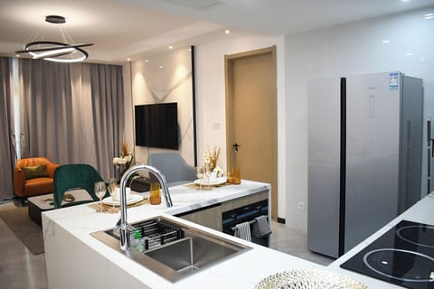 Apartment | Private kitchen | Fridge, microwave, oven, stovetop